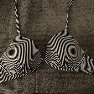 Shade and shore bikini top